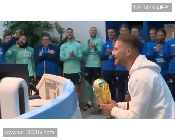 麦卡利斯特国家队出战40场荣获三冠阿根廷队海报祝贺彰显荣耀